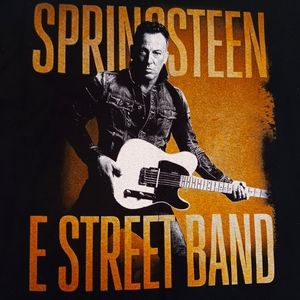 Bruce Springsteen black concert t-shirt